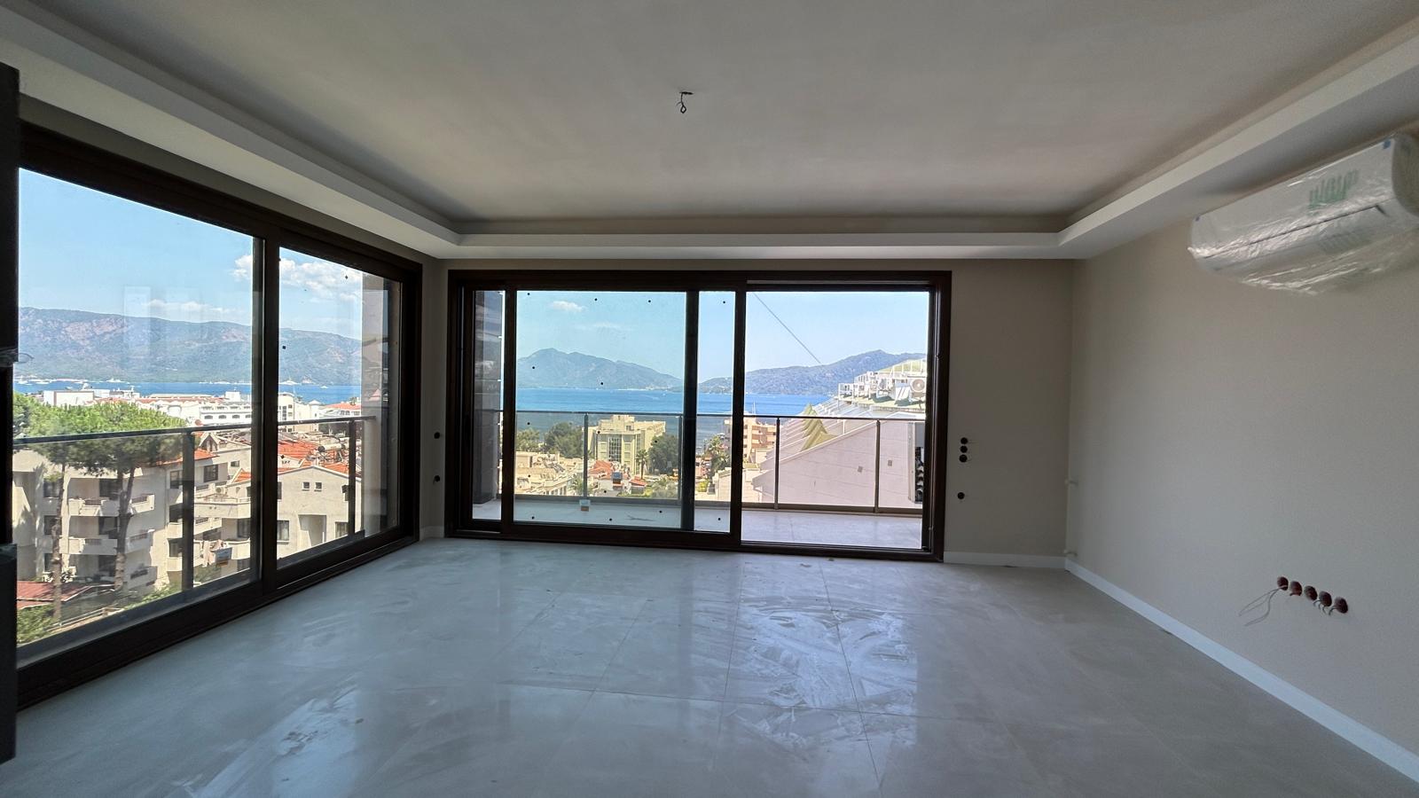 MARMARİS SİTELER BÖLGESİNDE FUL DENİZ MANZARALI 3+1 DÜZ DAİRELER